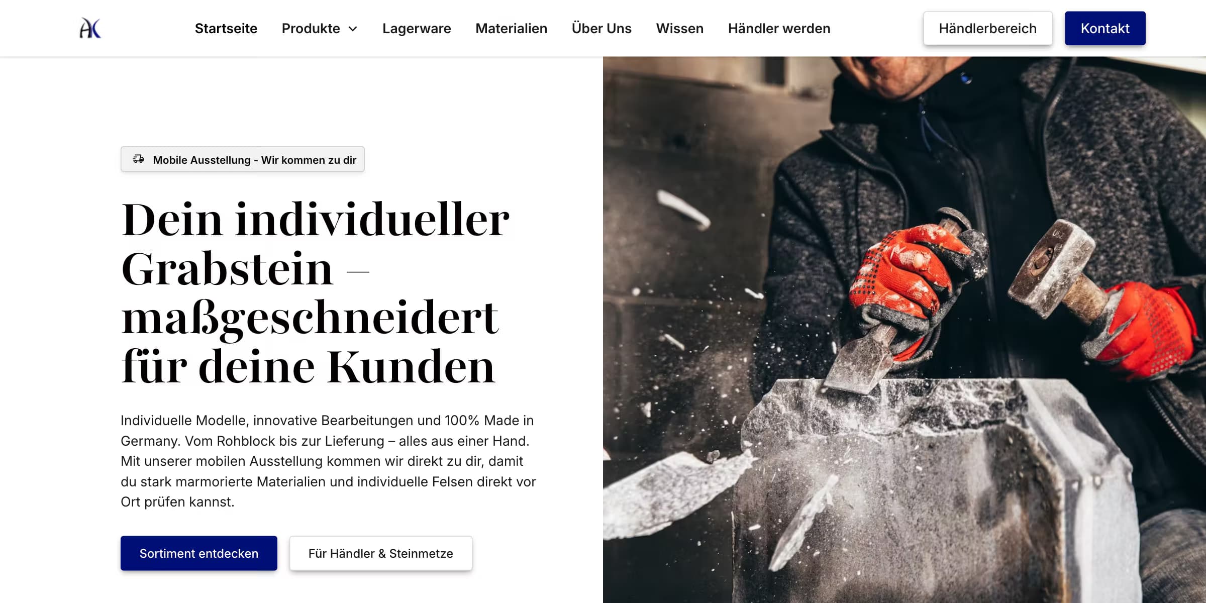 Screenshot der Inspiration-Naturstein-Startseite mit Steinmetz im Hero